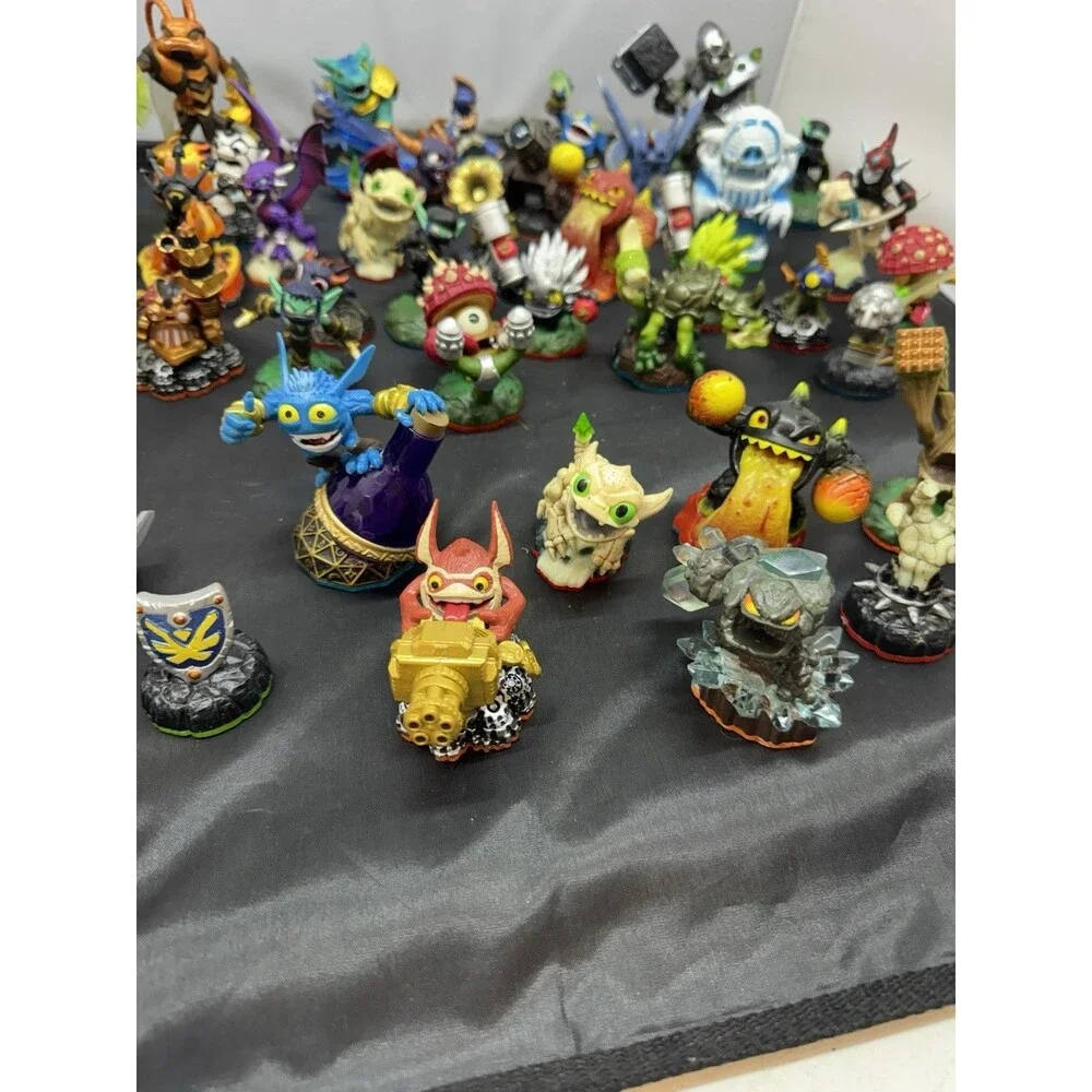 Huge Lot Of Activision Skylanders Figures - Lot Of 50
